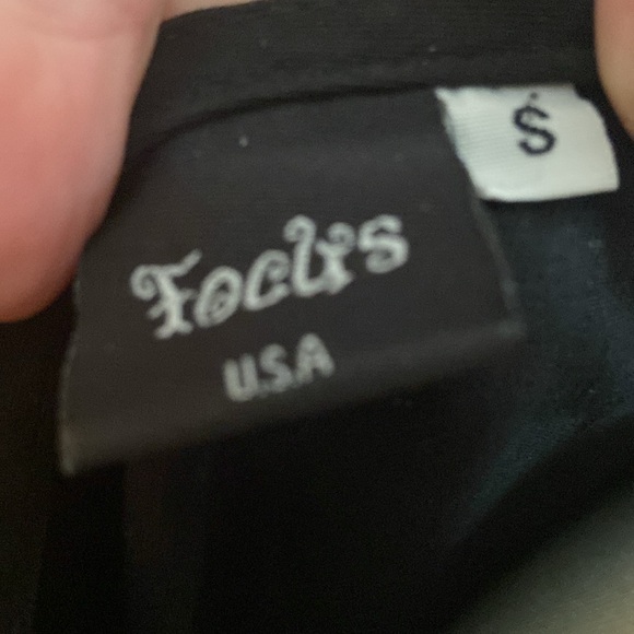 EUC Focus short sleeve top - Picture 3 of 3